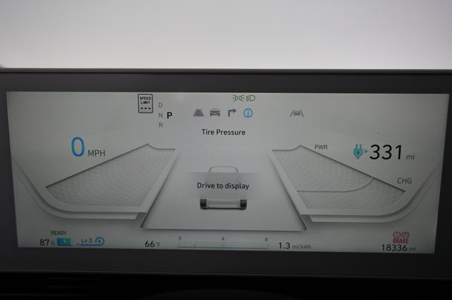 2024 Hyundai IONIQ 5 — photo 5 of 23