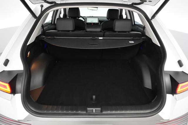 2024 Hyundai IONIQ 5 — photo 6 of 23