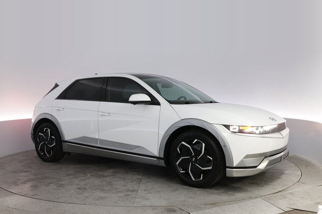 2024 Hyundai IONIQ 5 — photo 11 of 23