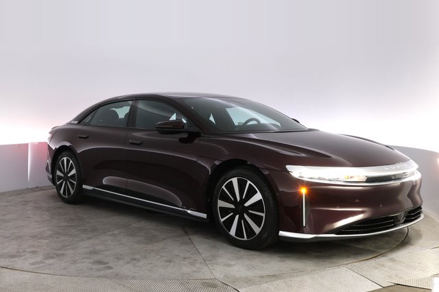 2023 Lucid Air — photo 10 of 26