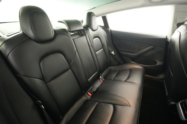 2023 Tesla Model 3 — photo 4 of 21