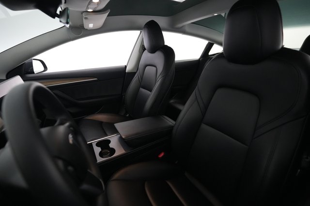 2023 Tesla Model 3 — photo 3 of 21