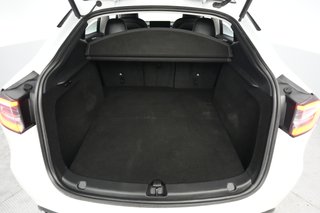 2023 Tesla Model Y — photo 6 of 26