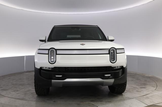 2024 Rivian R1S