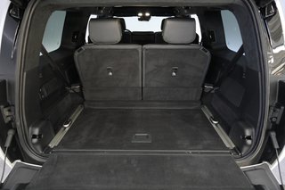 2024 Rivian R1S — photo 6 of 23