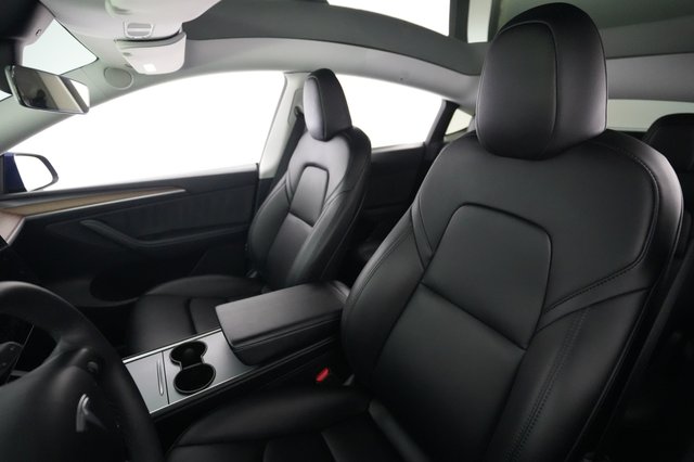 2024 Tesla Model Y — photo 3 of 21