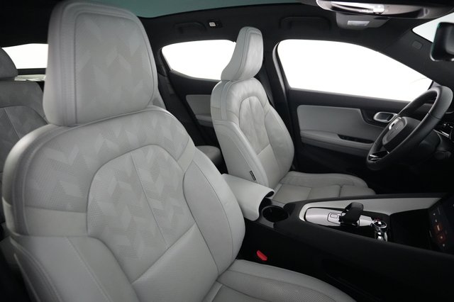 2024 Polestar 2 — photo 18 of 25