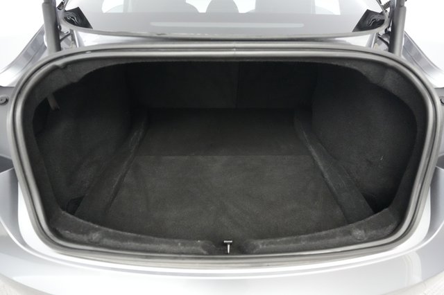 2025 Tesla Model 3 — photo 6 of 28