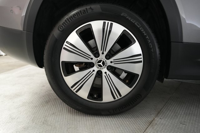 2023 Mercedes-Benz EQB — photo 17 of 20