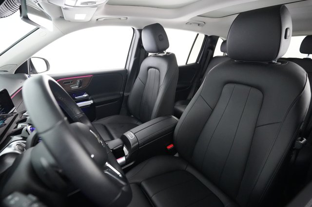 2023 Mercedes-Benz EQB — photo 3 of 20