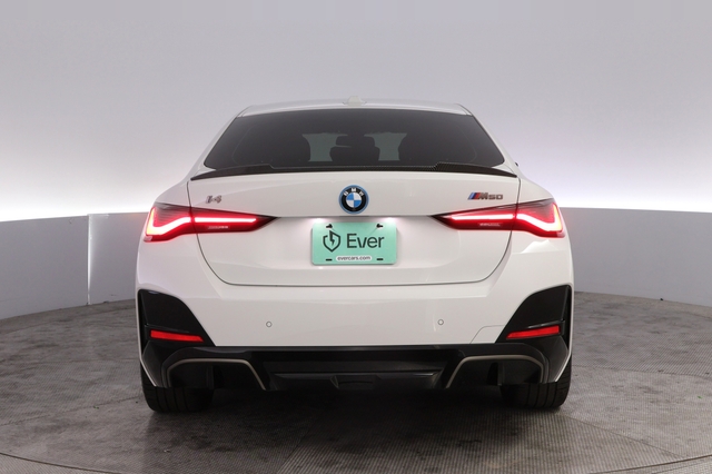 2024 BMW i4