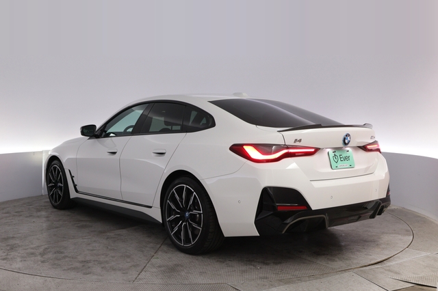 2024 BMW i4