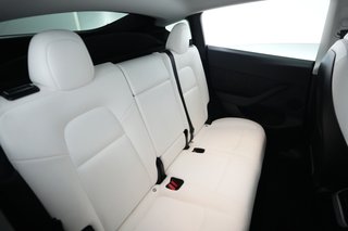 2023 Tesla Model Y — photo 4 of 23