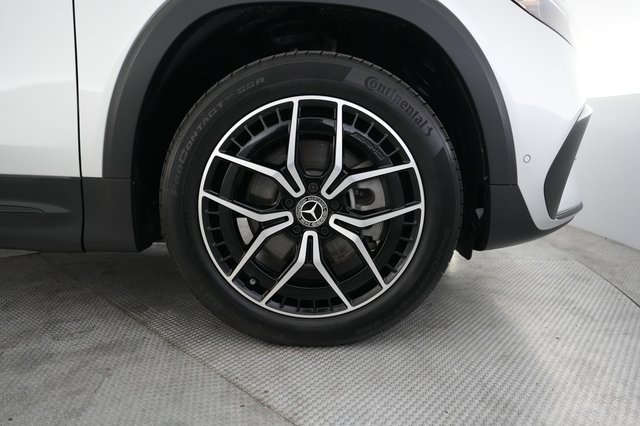 2023 Mercedes-Benz EQB — photo 16 of 22