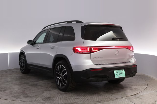 2023 Mercedes-Benz EQB — photo 13 of 22