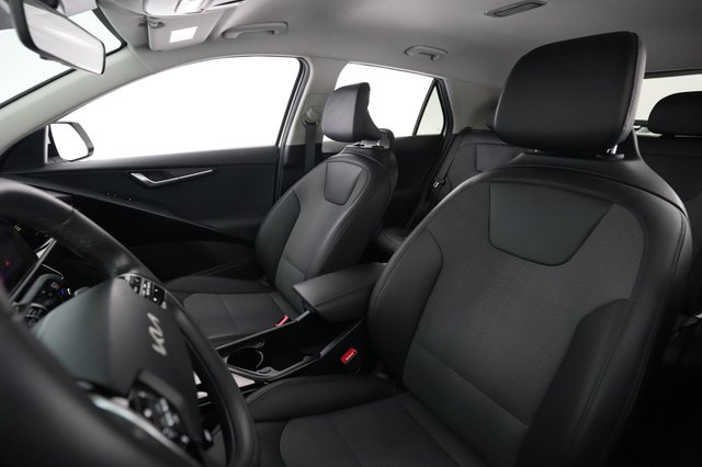 2024 Kia Niro EV — photo 3 of 26