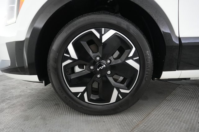 2024 Kia Niro EV — photo 15 of 26