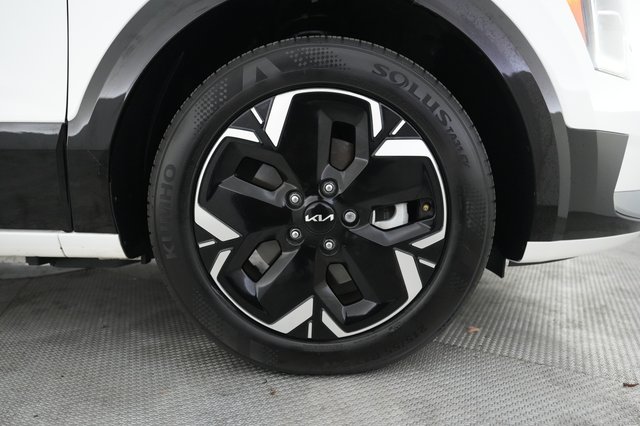 2024 Kia Niro EV — photo 16 of 26