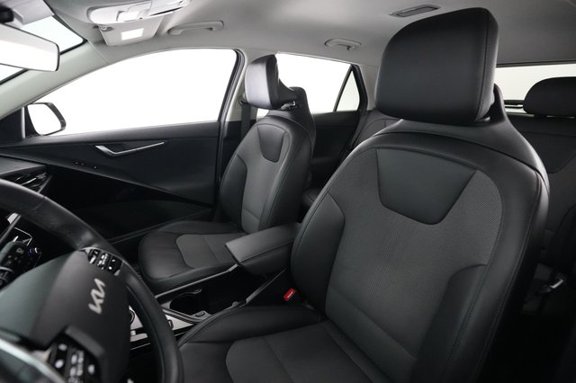 2024 Kia Niro EV — photo 3 of 26