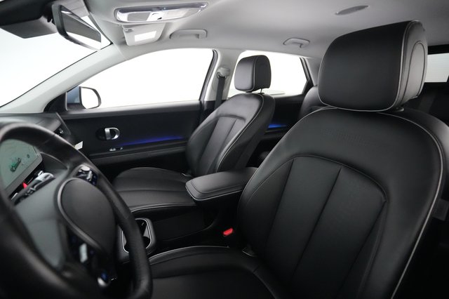 2023 Hyundai IONIQ 5 — photo 3 of 24