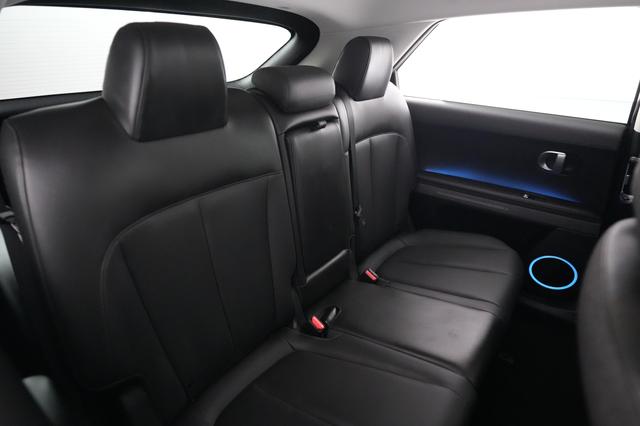 2023 Hyundai IONIQ 5 — photo 4 of 24