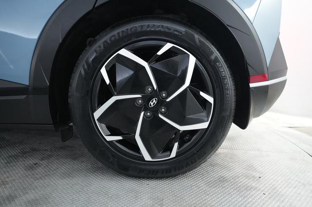2023 Hyundai IONIQ 5 — photo 7 of 24