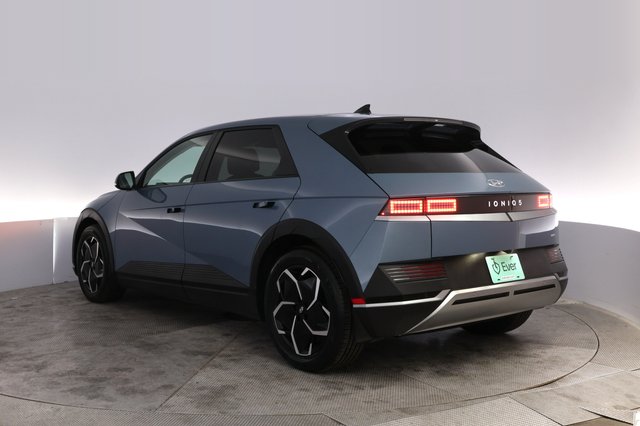 2023 Hyundai IONIQ 5 — photo 13 of 24