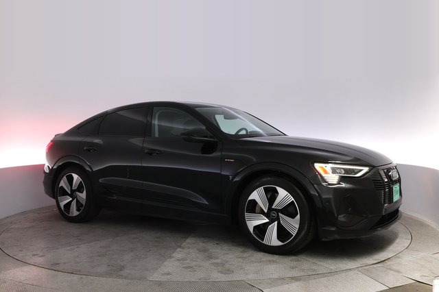 2021 Audi e-tron Sportback — photo 11 of 31