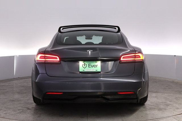 2022 Tesla Model S