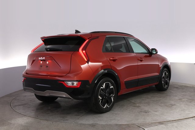 2023 Kia Niro EV — photo 2 of 28