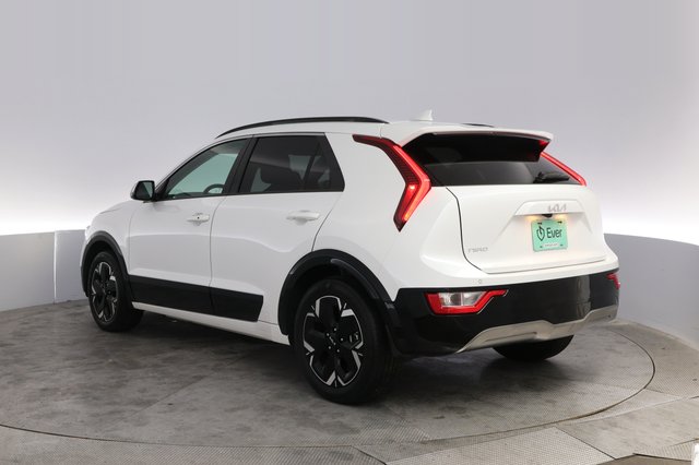 2023 Kia Niro EV — photo 13 of 29