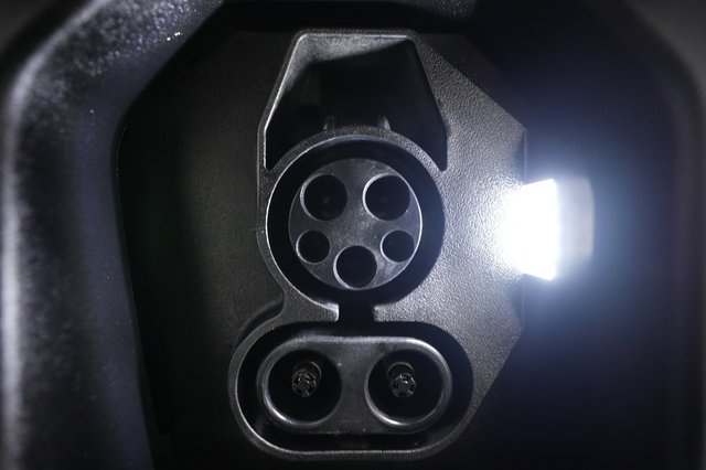2023 Kia Niro EV — photo 8 of 29