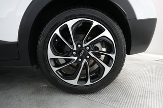 2023 Chevrolet Bolt EUV — photo 7 of 22