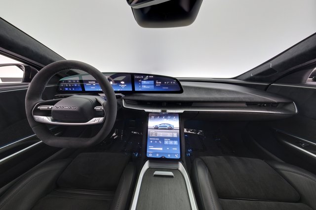 2024 Lucid Air — photo 21 of 26