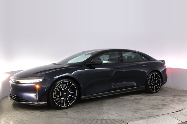 2024 Lucid Air — photo 14 of 26