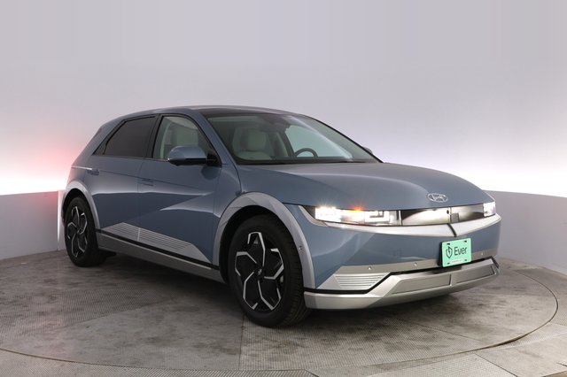 2024 Hyundai IONIQ 5 — photo 10 of 24