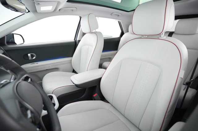 2024 Hyundai IONIQ 5 — photo 3 of 28