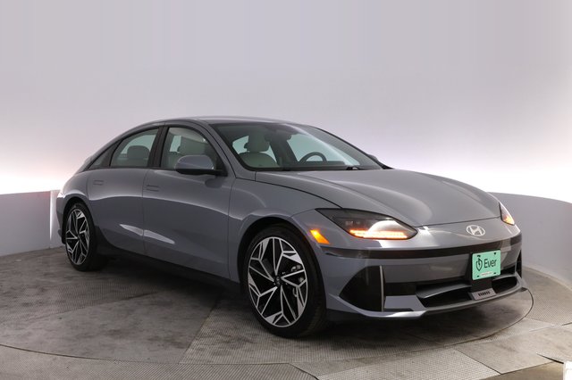 2024 Hyundai IONIQ 6 — photo 10 of 23