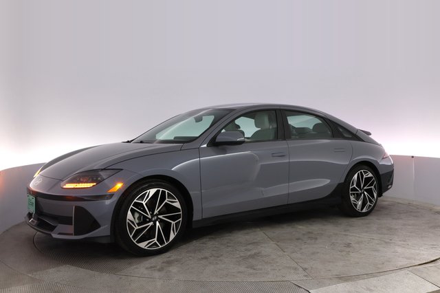 2024 Hyundai IONIQ 6 — photo 14 of 23