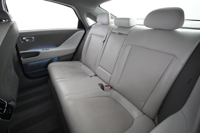 2024 Hyundai IONIQ 6 — photo 19 of 23