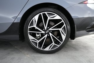 2024 Hyundai IONIQ 6 — photo 7 of 23