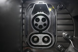 2024 Hyundai IONIQ 6 — photo 8 of 23