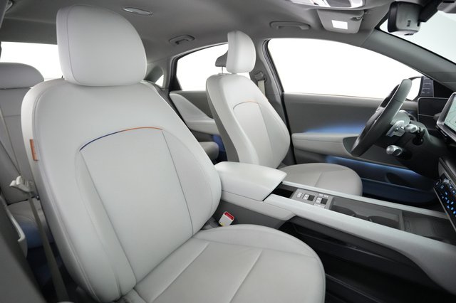 2024 Hyundai IONIQ 6 — photo 18 of 23