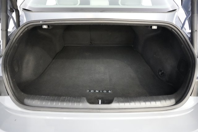 2024 Hyundai IONIQ 6 — photo 6 of 23