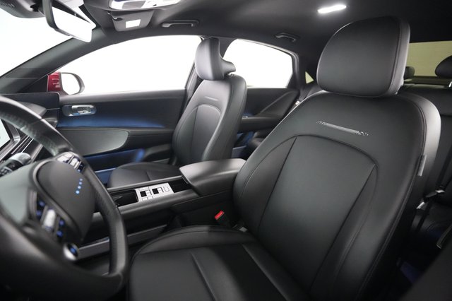 2024 Hyundai IONIQ 6 — photo 3 of 23