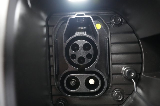 2024 Hyundai IONIQ 6 — photo 8 of 27