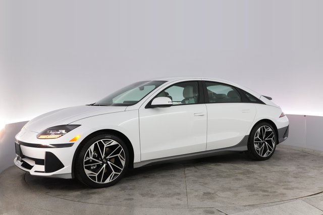 2024 Hyundai IONIQ 6 — photo 14 of 27