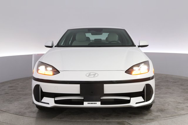 2024 Hyundai IONIQ 6 — photo 9 of 27