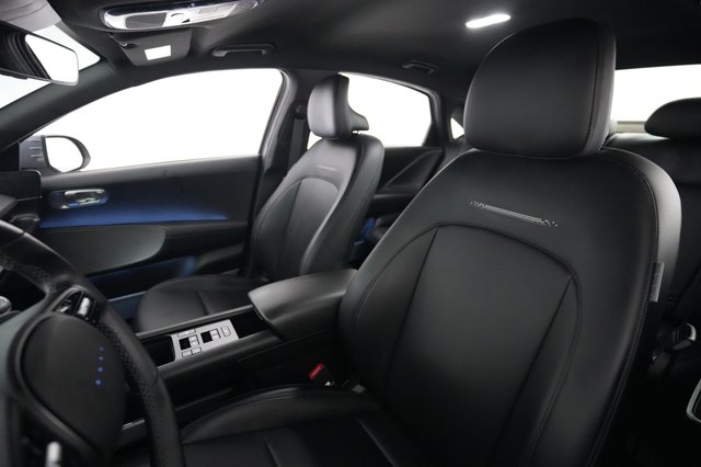 2024 Hyundai IONIQ 6 — photo 3 of 28