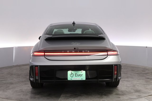 2024 Hyundai IONIQ 6 — photo 12 of 21